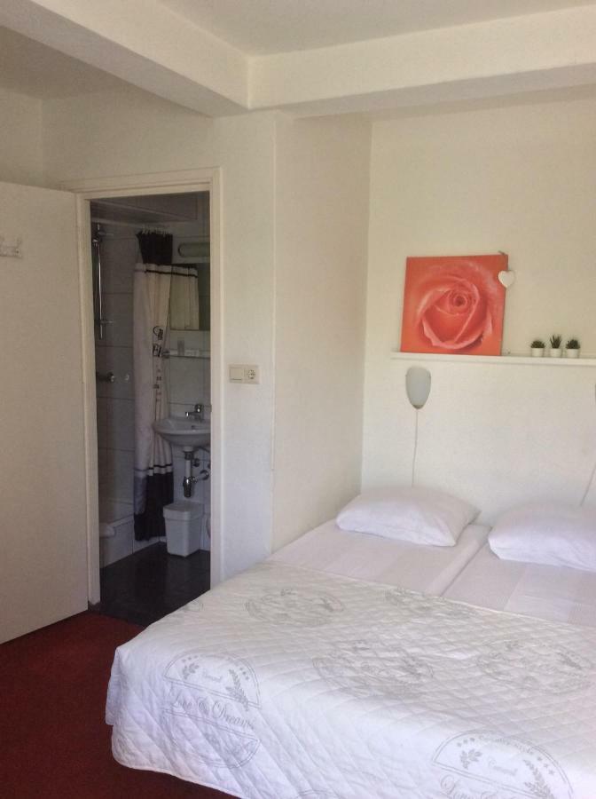 Hotel Pension Oranje Valkenburg aan de Geul Εξωτερικό φωτογραφία